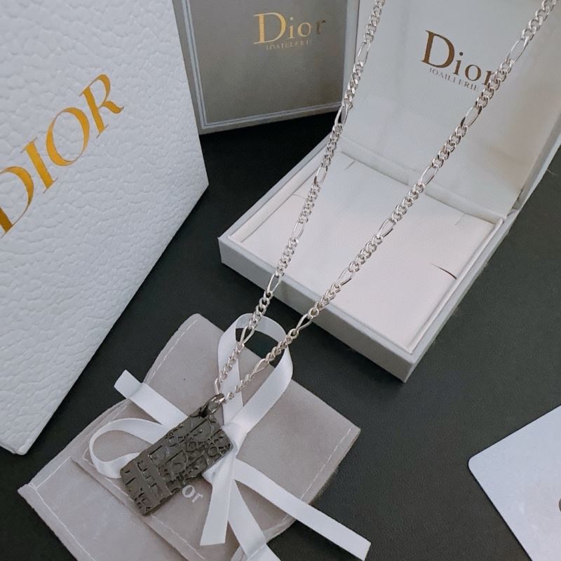 Christian Dior Necklaces